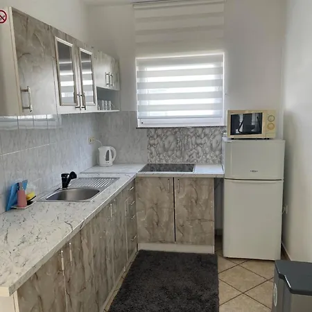 Fuer 5 Personen Ca 80 Qm In Privlaka, Dalmatien Norddalmatien 프리블라카