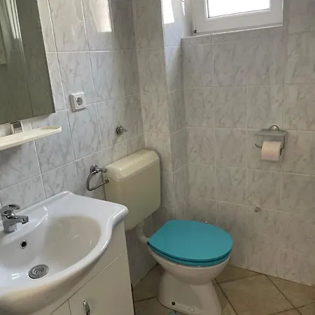Fuer 5 Personen Ca 80 Qm In Privlaka, Dalmatien Norddalmatien 아파트