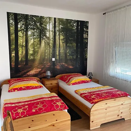 아파트 Fuer 5 Personen Ca 80 Qm In Privlaka, Dalmatien Norddalmatien